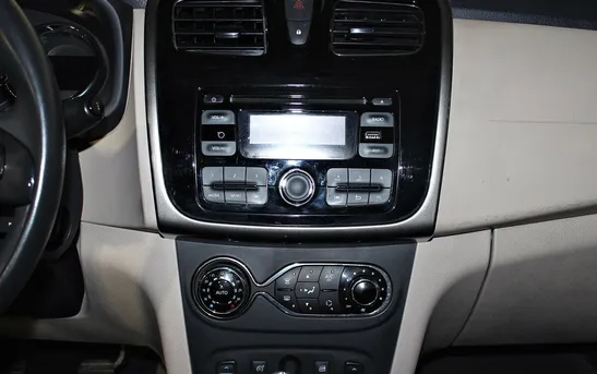 Renault Logan 1.60 механика, фото №9