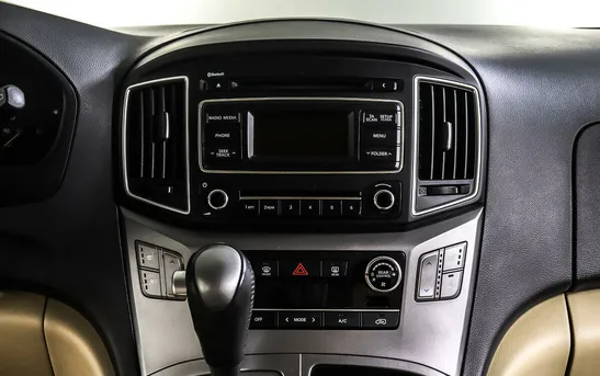 Hyundai H-1 2.50 автоматическая, фото №9