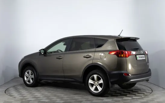 Toyota RAV4 2.00 вариатор, фото №4