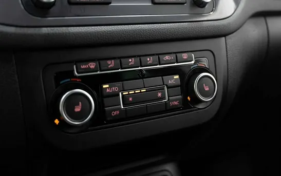 Volkswagen Tiguan 2.00 автоматическая, фото №10