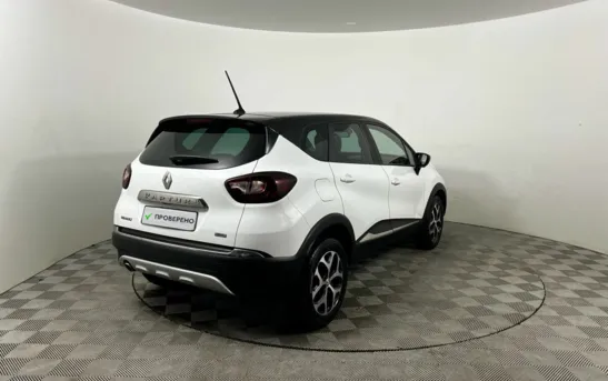 Renault Kaptur 1.30 вариатор, фото №2