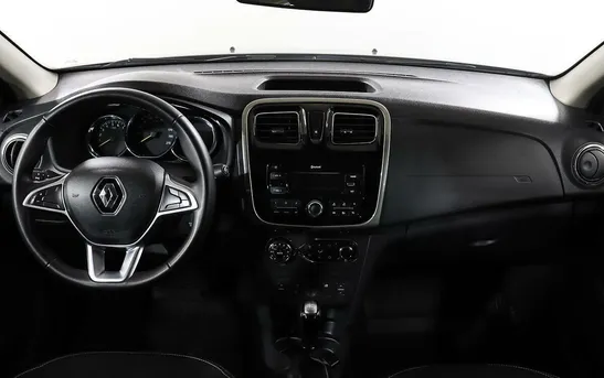 Renault Sandero 1.60 автоматическая, фото №6