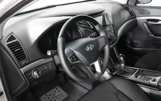 Hyundai i40 2.00 автоматическая, фото №5