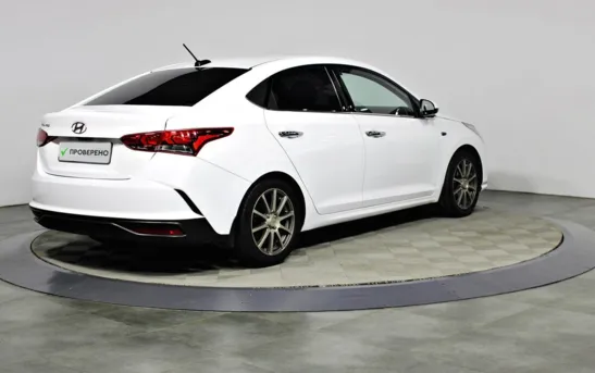 Hyundai Solaris 1.60 автоматическая, фото №2