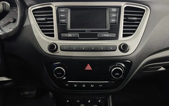 Hyundai Solaris 1.60 автоматическая, фото №8