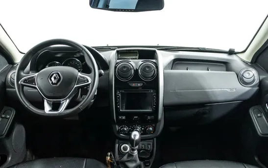 Renault Duster 1.50 механика, фото №6