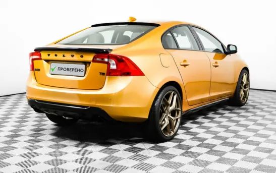 Volvo S60 2.50 автоматическая, фото №2