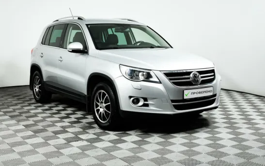 Volkswagen Tiguan 2.00 автоматическая, фото №3