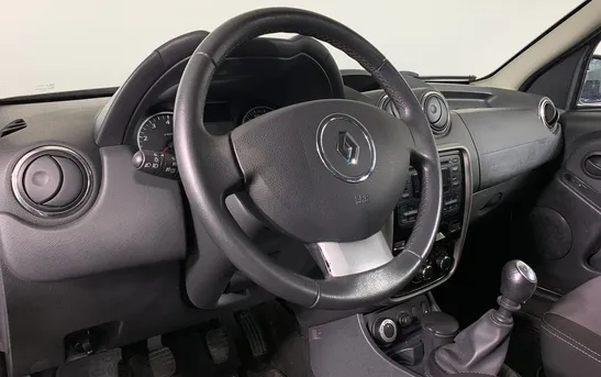 Renault Duster 2.00 механика, фото №5