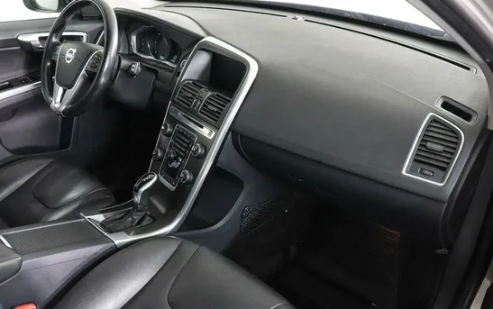 Volvo XC60 2.40 автоматическая, фото №5
