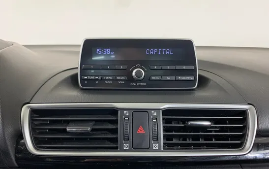 Mazda 3 1.50 автоматическая, фото №7