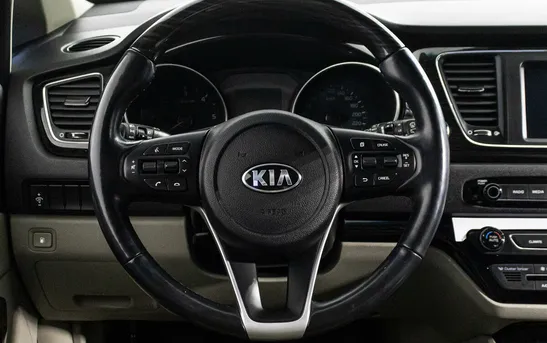 Kia Carnival 2.20 автоматическая, фото №16