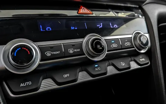 Hyundai Elantra 1.60 автоматическая, фото №12