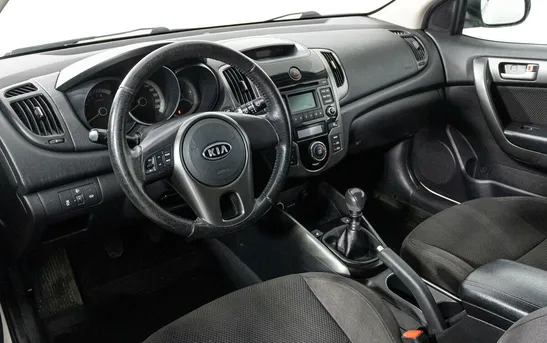 Kia Cerato 1.60 механика, фото №8