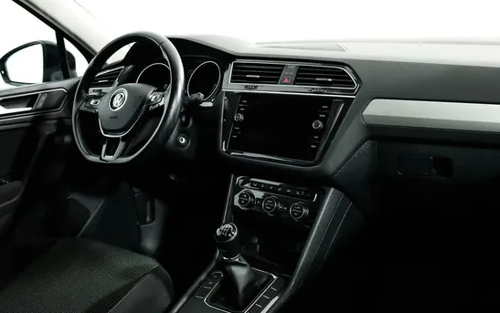 Volkswagen Tiguan 1.40 механика, фото №5