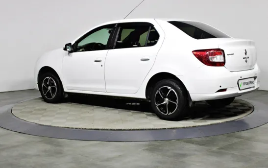 Renault Logan 1.60 механика, фото №4