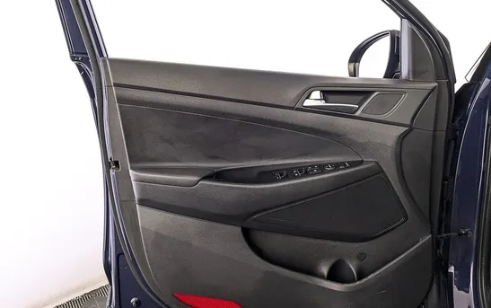 Hyundai Tucson 2.00 автоматическая, фото №10