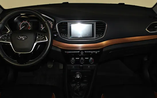 Lada (ВАЗ) Vesta 1.60 механика, фото №5