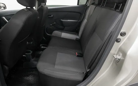 Renault Logan 1.60 вариатор, фото №6