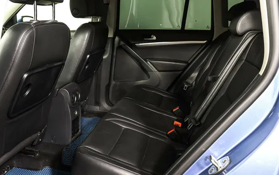 Volkswagen Tiguan 2.00 автоматическая, фото №7