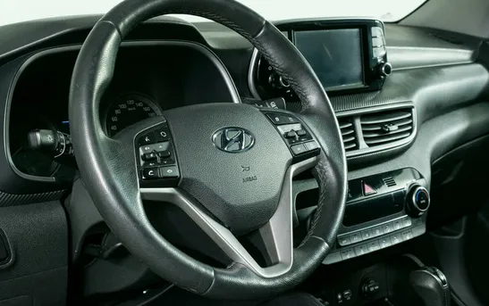 Hyundai Tucson 2.00 автоматическая, фото №8