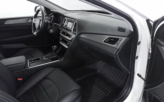 Hyundai Sonata 2.00 автоматическая, фото №7