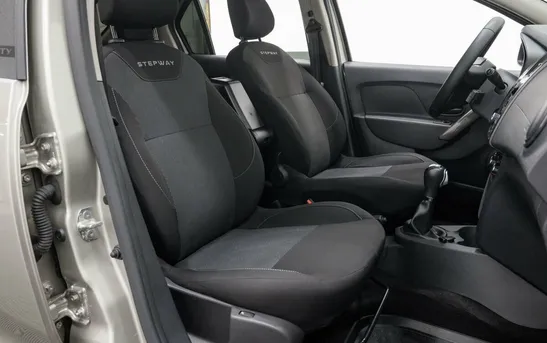 Renault Logan 1.60 вариатор, фото №7