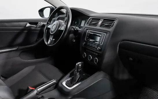 Volkswagen Jetta 1.60 автоматическая, фото №6