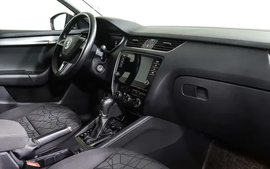 Skoda Octavia 1.80 робот, фото №9