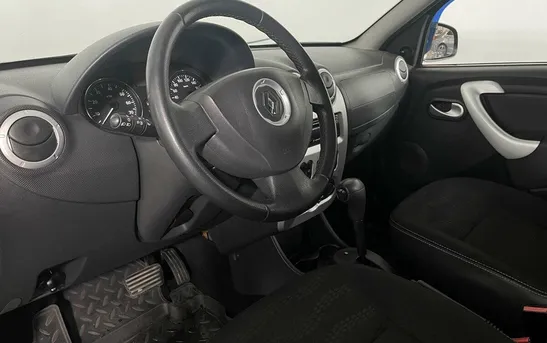 Renault Sandero 1.60 автоматическая, фото №5