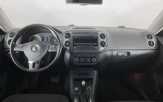 Volkswagen Tiguan 2.00 автоматическая, фото №5