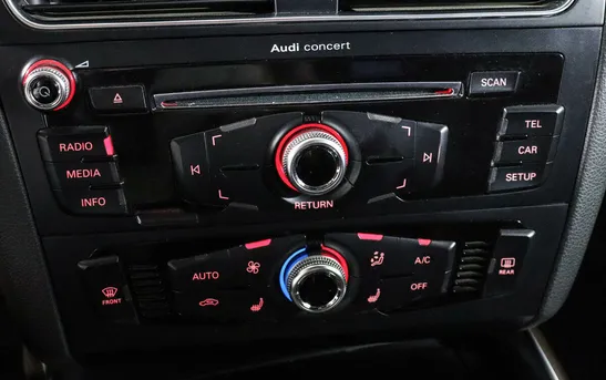 Audi Q5 2.00 робот, фото №18