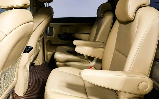 Kia Carnival 2.20 автоматическая, фото №6