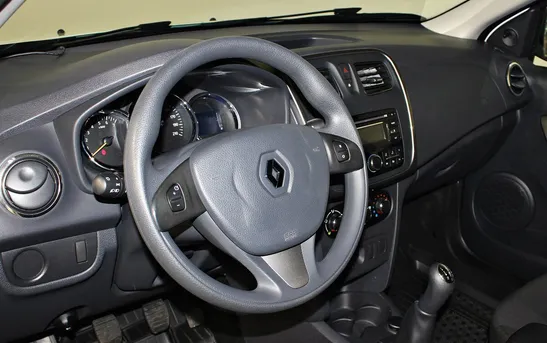 Renault Sandero 1.60 механика, фото №5
