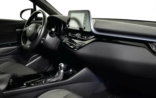 Toyota C-HR 2.00 вариатор, фото №5