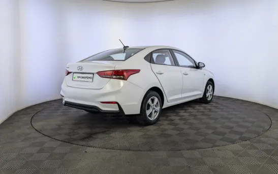 Hyundai Solaris 1.40 автоматическая, фото №2