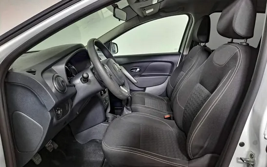 Renault Logan 1.60 механика, фото №9