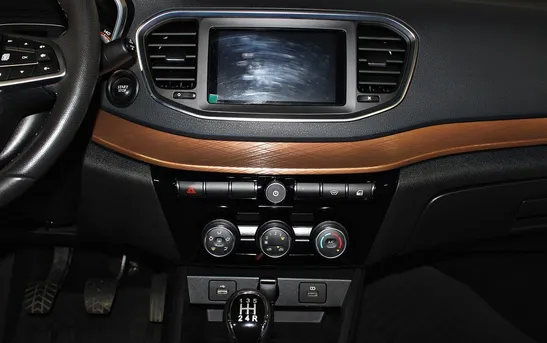 Lada (ВАЗ) Vesta 1.60 механика, фото №8