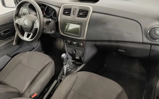 Renault Logan 1.60 автоматическая, фото №5