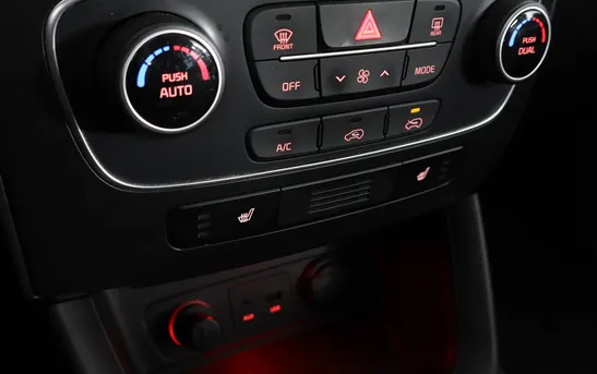 Kia Sorento 2.40 автоматическая, фото №17