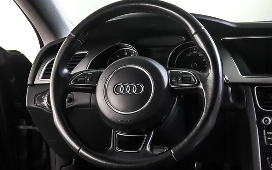 Audi A5 2.00 робот, фото №5