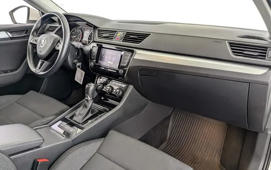 Skoda Superb 1.40 робот, фото №5