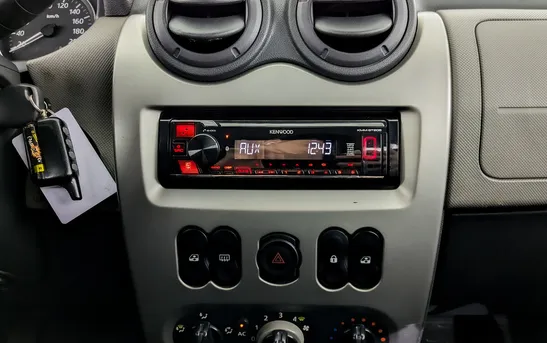 Renault Logan 1.40 механика, фото №7