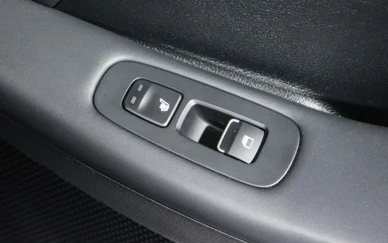 Hyundai Sonata 2.00 автоматическая, фото №9