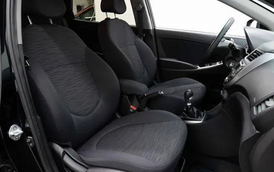 Hyundai Solaris 1.60 механика, фото №11