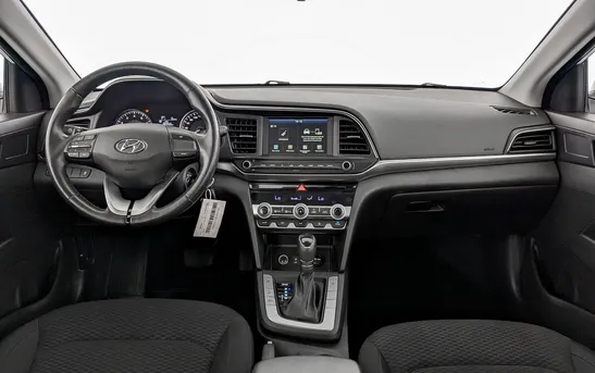 Hyundai Elantra 1.60 автоматическая, фото №5