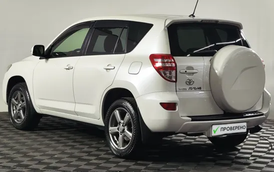 Toyota RAV4 2.00 вариатор, фото №4