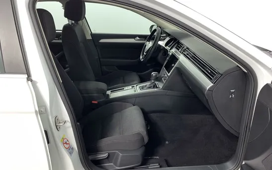 Volkswagen Passat 1.40 робот, фото №9