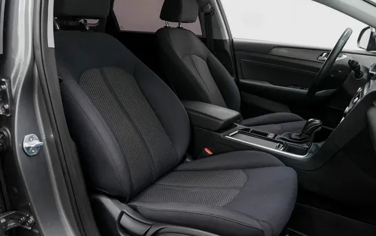 Hyundai Sonata 2.00 автоматическая, фото №9