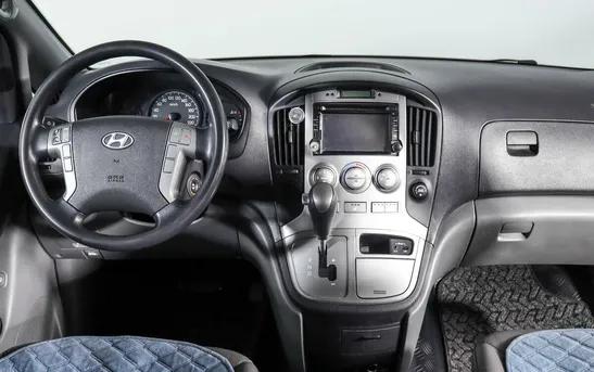 Hyundai Grand Starex 2.50 автоматическая, фото №12